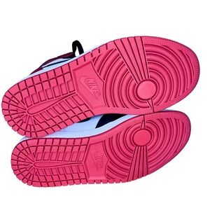 Nike Air Jordan 1 Retro High OG Chicago 2022 Kids Sneakers 5Y