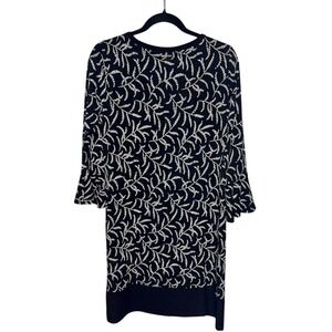 Michael Kors Black & White, Leaf Print, Bell Sleeve, Shift Dress- Medium